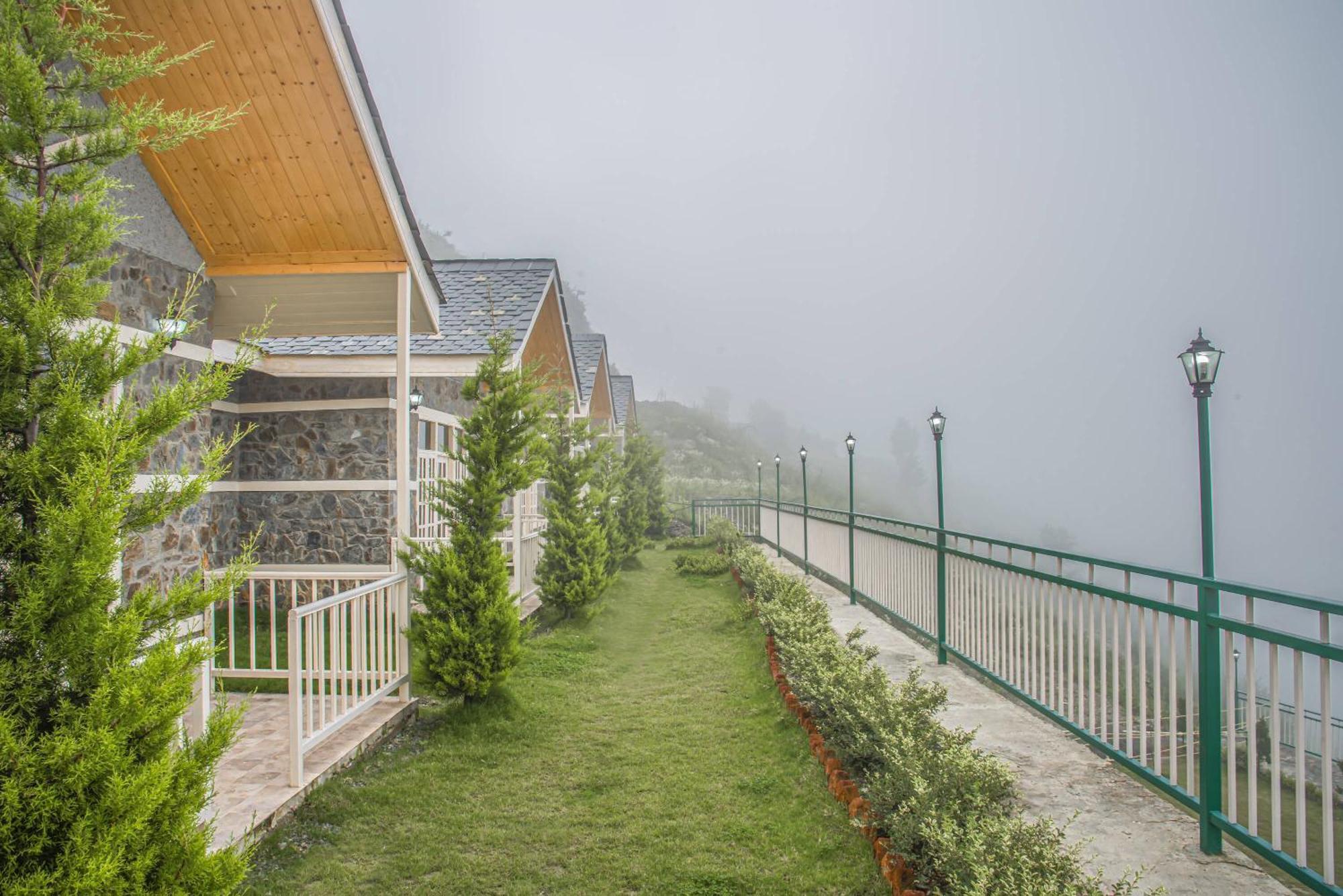 Echor - The Koti Village Resort Куфри Екстериор снимка