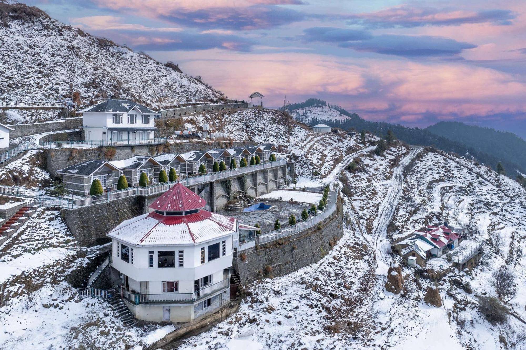 Echor - The Koti Village Resort Куфри Екстериор снимка
